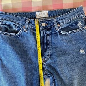 we the free ankle midrise jeans, size 27 medium wash distressed hem